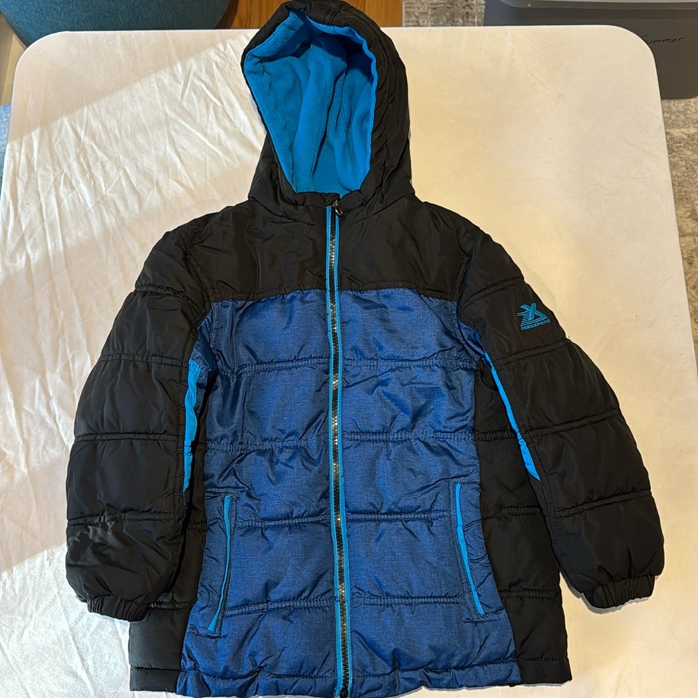 ZeroXposure Heavy weight Coat. Fleece Lined  and hooded. Black & Blue